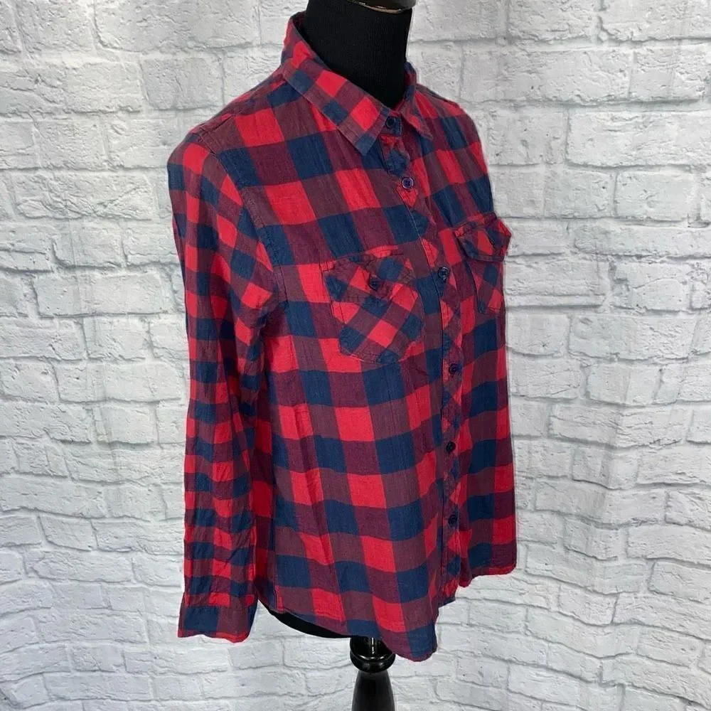 Passport 100% cotton plaid button down Longsleeve top red/navy blue sz Med women